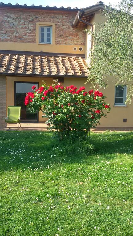 Agriturismo L'Isola Crespina Exterior foto